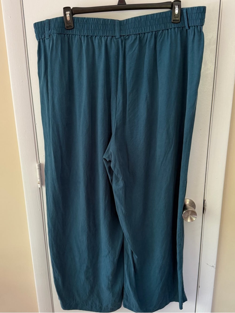 Torrid Total Wide Leg Studio Linen High-Rise Pant - Picture 5 of 7